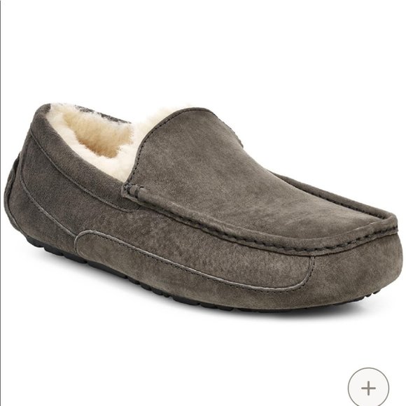 UGG Other - UGG Ascot Slippers - Men's sz 9 wool lining and Insole indoor or outdoor